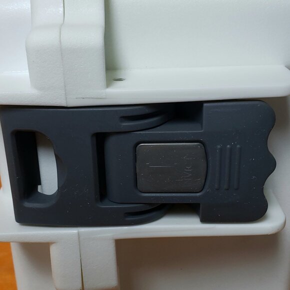 Invicta Jason Taylor Limited Edition Tower Of Strength WhiteGray 3 Slot Case - Picture 4 of 10